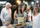 La vicegobernadora recorrió la Feria Navideña de Crespo