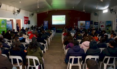 Productores y asesores técnicos se capacitan en manejo de residuos