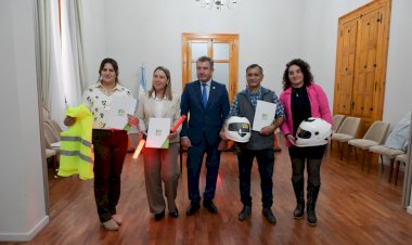 La provincia entregó herramientas de seguridad vial a municipios y comunas