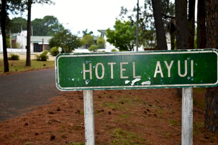 Trabajadores del Hotel Ayuí demandaron a la Provincia y a Balace SRL. Aseguran que desde el gobierno de Entre Ríos nadie los ha llamado