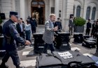 Frigerio distribuyó 1300 chalecos antibalas a la Policía para reforzar la prevención y cuidado de los agentes