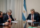 Frigerio firmó un convenio con el ministro Caputo que reconoce deudas a favor de Entre Ríos y transfiere inmuebles del Procrear