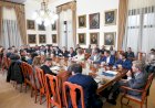 Frigerio reunió a intendentes y funcionarios para coordinar acciones ante el fenómeno de El Niño