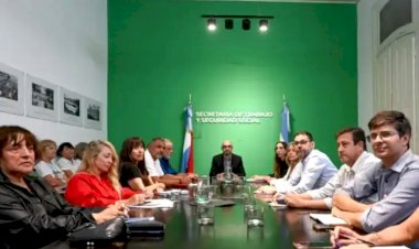 El Gobierno cerró la paritaria estatal con aumento del 15,8%