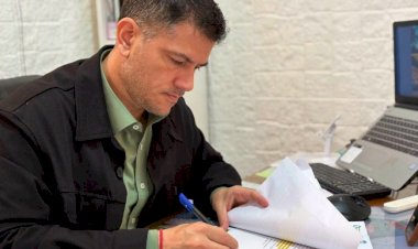 Intendente propone bajar su sueldo y reformar el régimen de remuneraciones de los funcionarios municipales