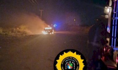 Un auto se incendió en la Ruta 38 y Bomberos contuvieron las llamas