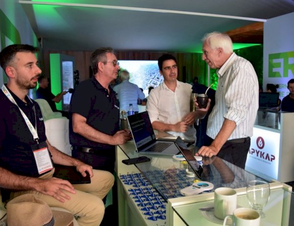 Entre Ríos hizo su presentación en Expoagro con créditos al campo y promoción de sus sectores productivos