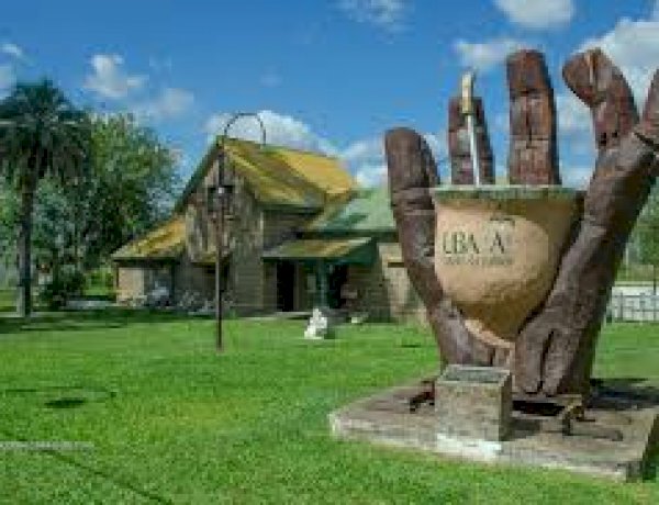 Ubajay entre los tres pueblos entrerrianos que compiten por ser “los más lindos del mundo”