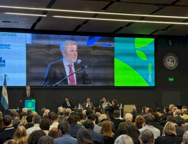 Frigerio propone un nuevo pacto fiscal para eliminar las retenciones y otros impuestos al agro