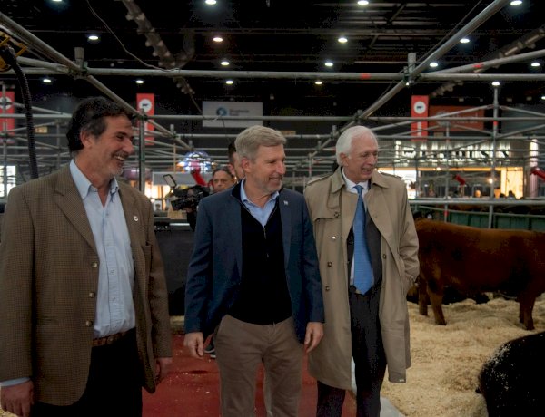 Frigerio lanzó un seguro multirriesgo para proteger la producción de maíz