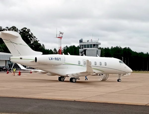 Un jet ejecutivo de alta gama pasó por Concordia