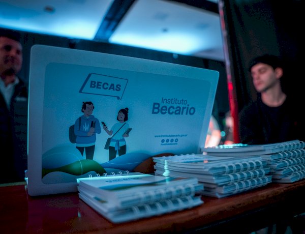 Comienza el cronograma de pagos de las becas provinciales