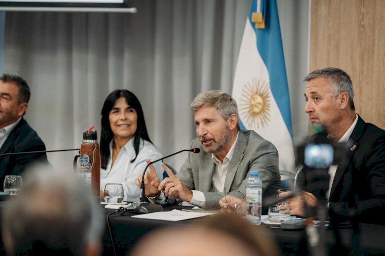 Frigerio encabezó una reunión de gabinete ampliado para evaluar avances y definir prioridades
