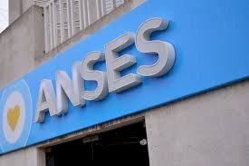 Anses confirmó aumentos en AUH, Tarjeta Alimentar y Complemento Leche para mayo de 2026