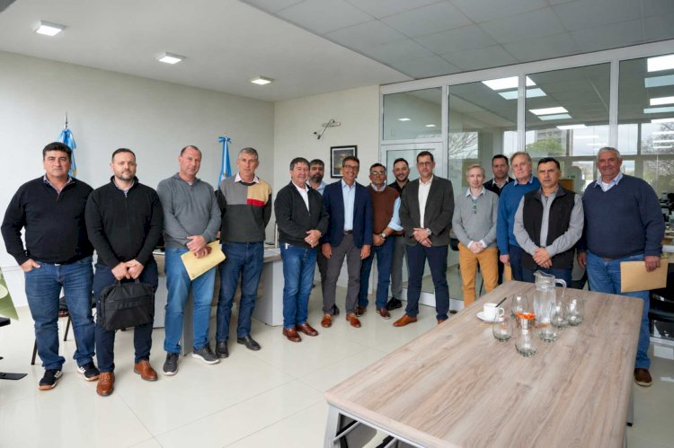 Enersa y la Secretaría de Energía firmaron acuerdos con cooperativas eléctricas